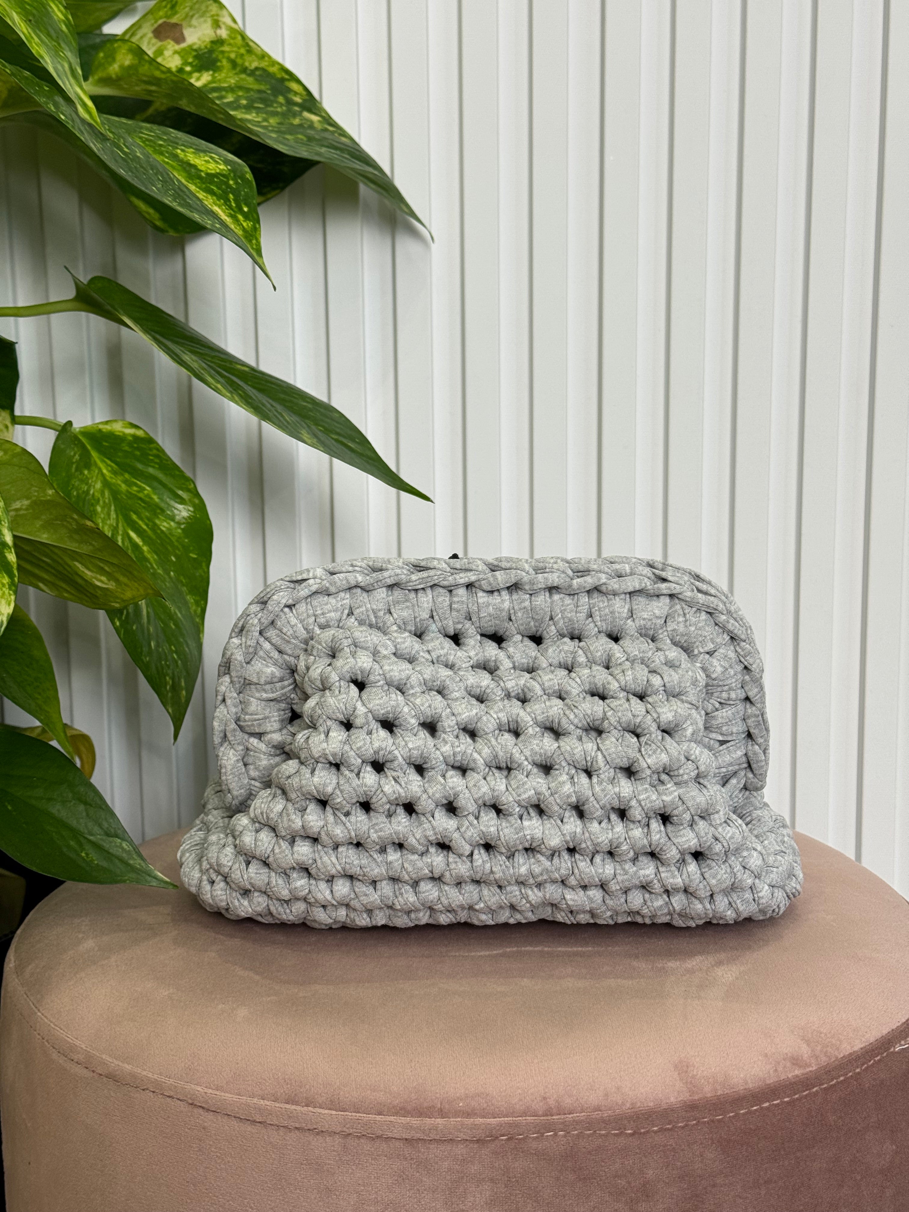 Clutch Crochet