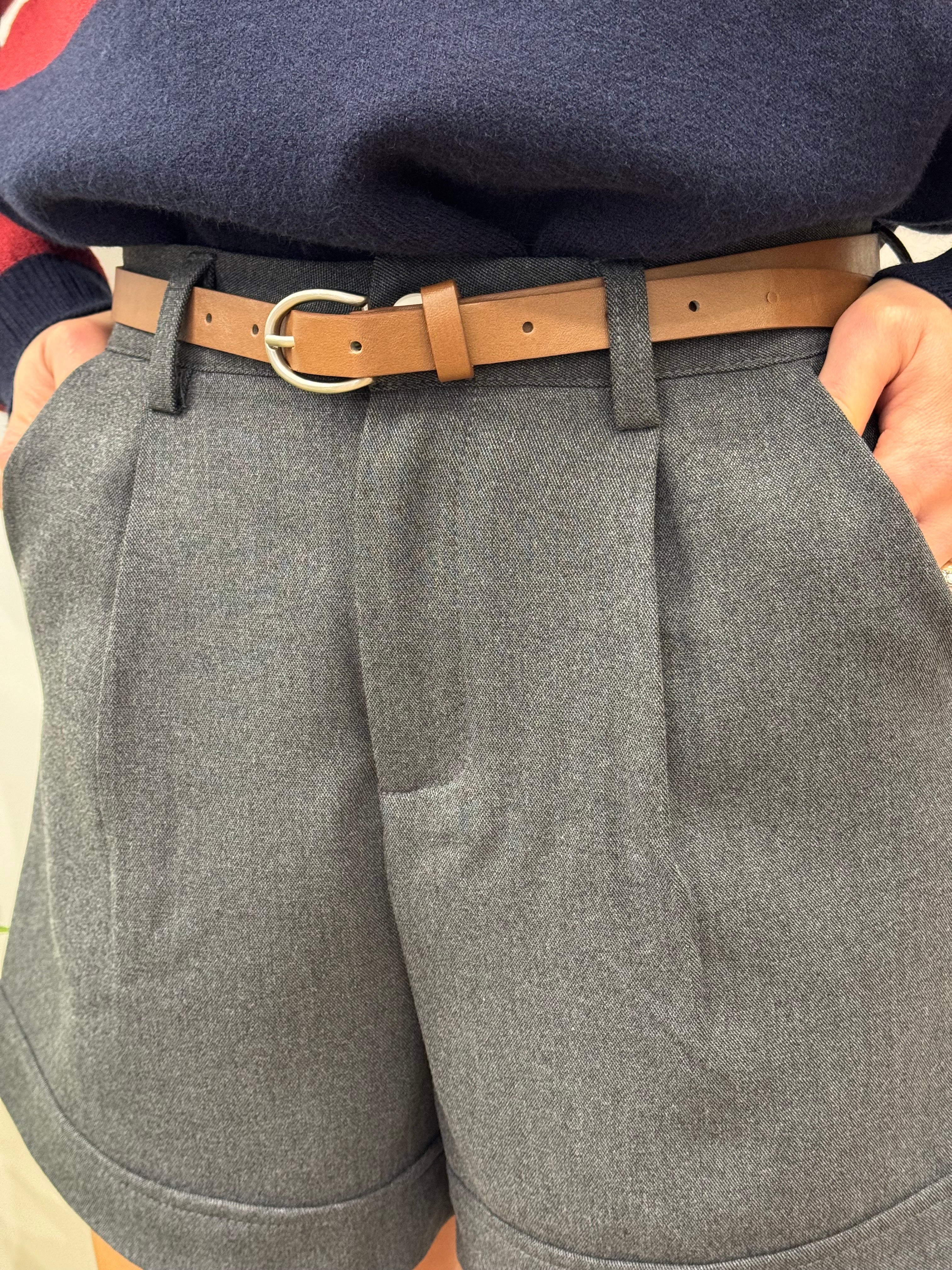 Pantaloncino Karyme con cinturino